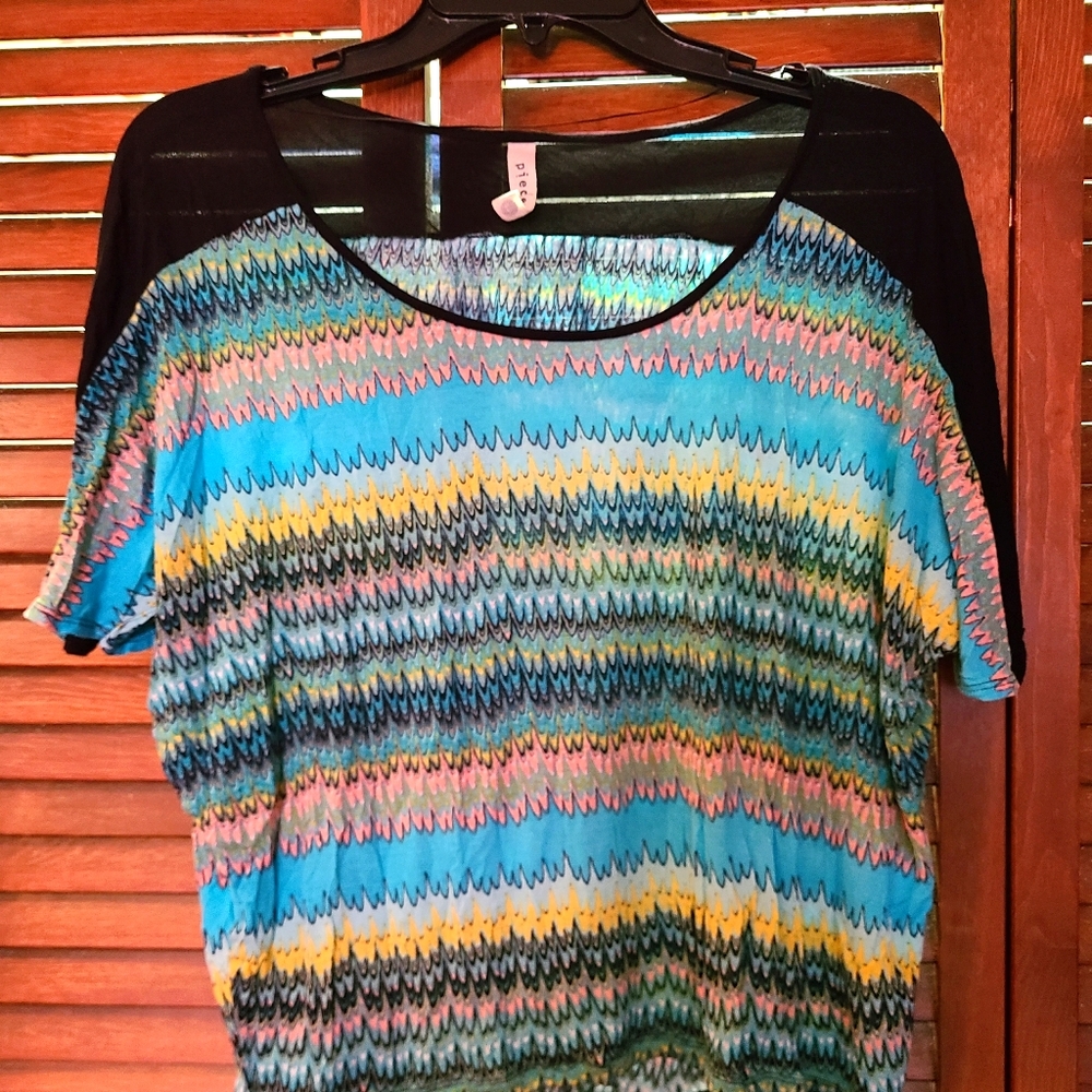 Kensie large multi-colored short sleeve shirt